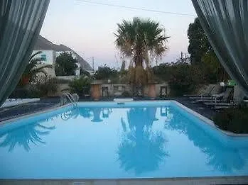 Anemomilos فندق 3*